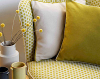 Foto: höpke Möbelstoff activeline mit Easy clean veredelt, Stuhlsessel mit Kissen